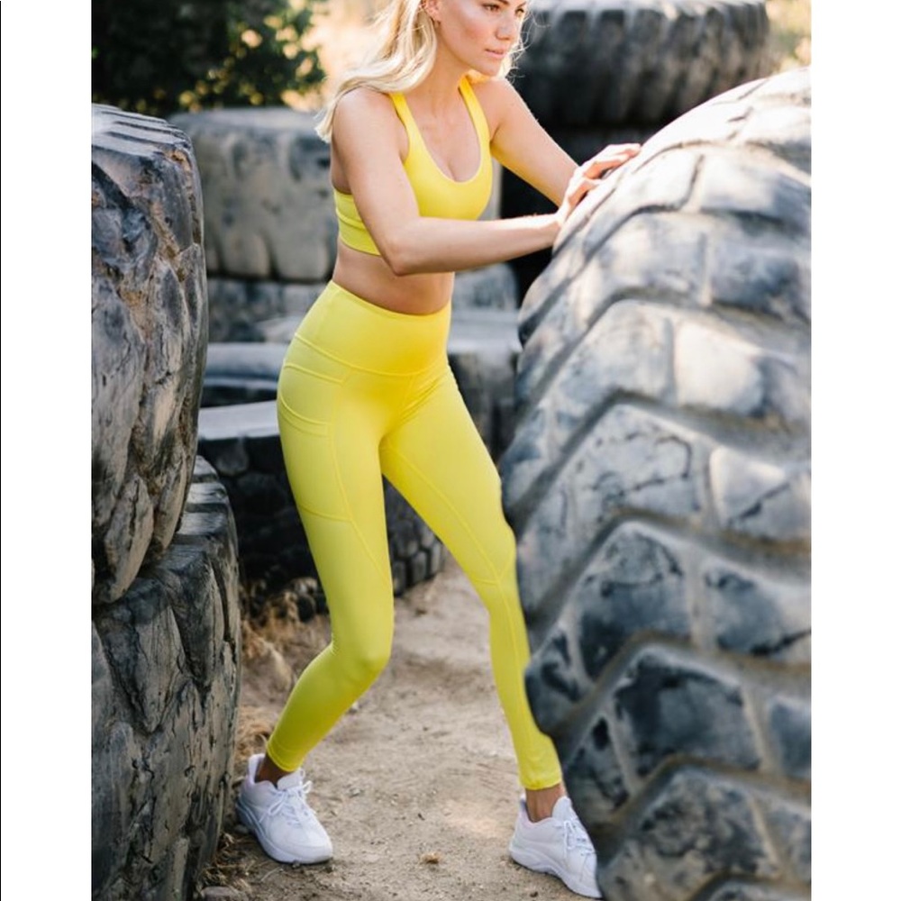 Zyia yellow metallic